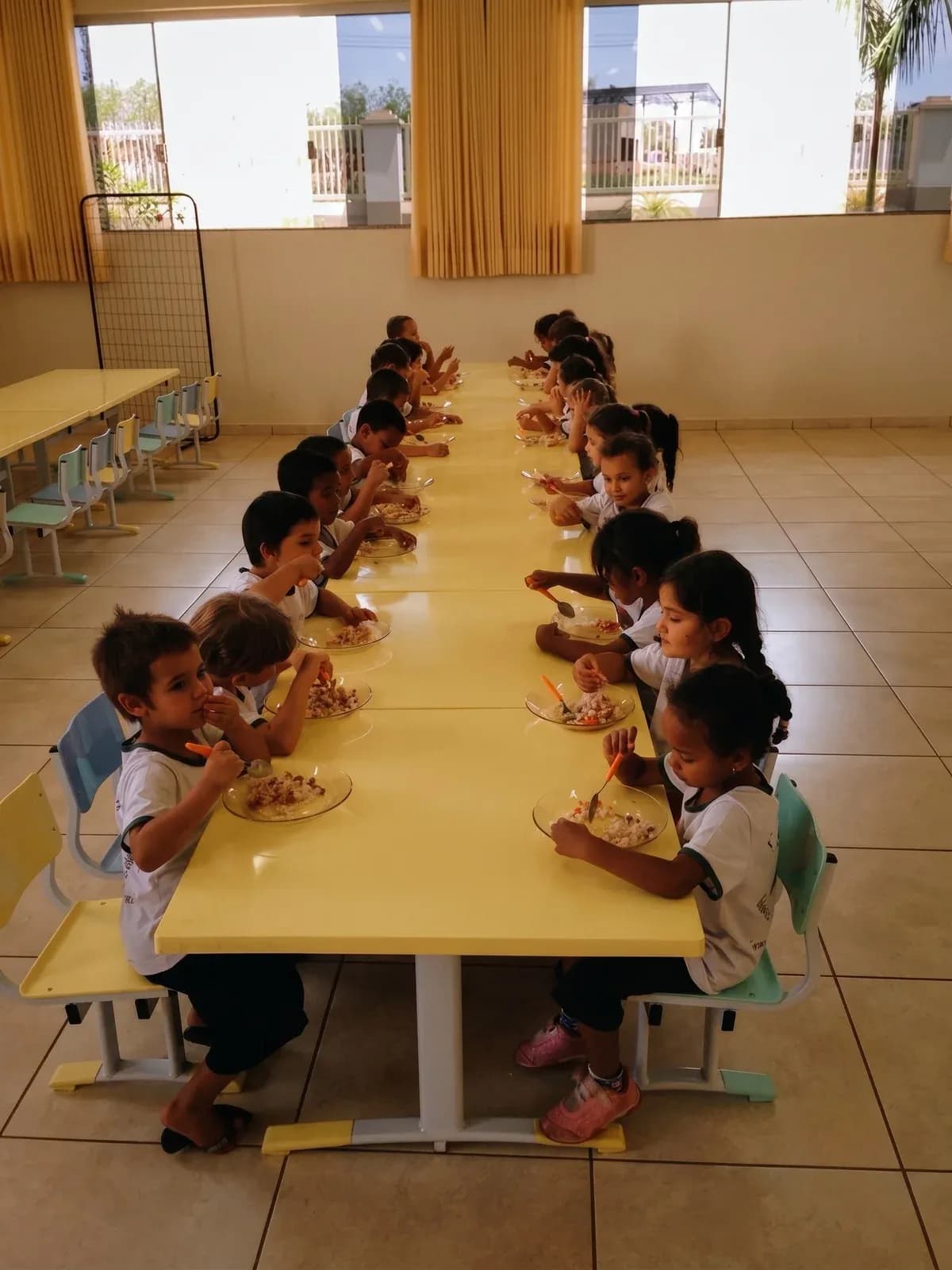 Alimentação saudável no Instituto Vovó Maria Nazareth