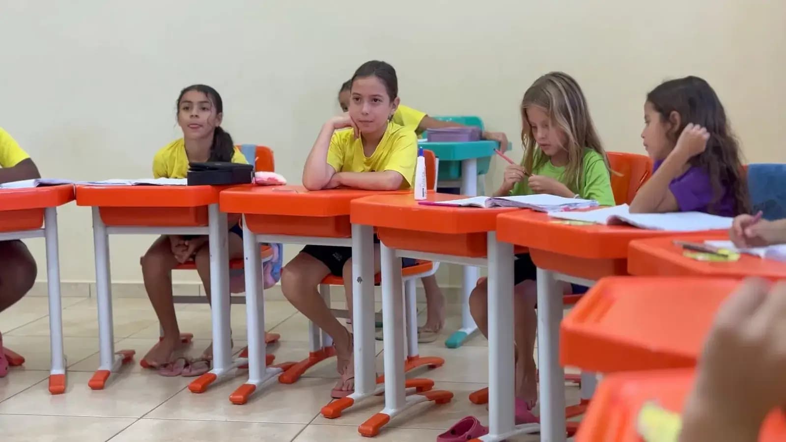 Crianças no Instituto Vovó Maria Nazareth